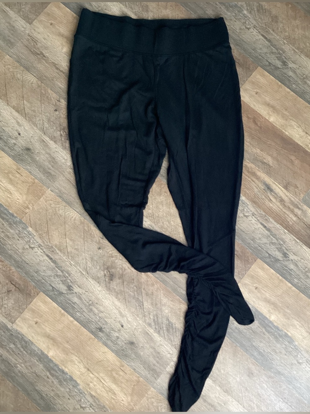 Athleta Black Women’s leggings
